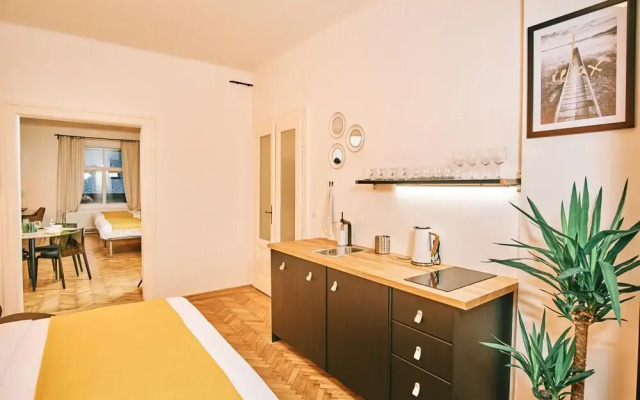 Camo Rooms - Boutique Aparthotel