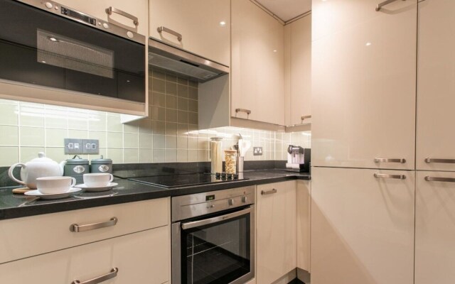 The Hayes Place Lodge