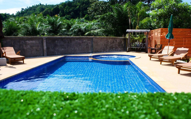 Suksaiburi-resort