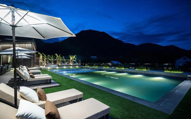 Lucent Resort