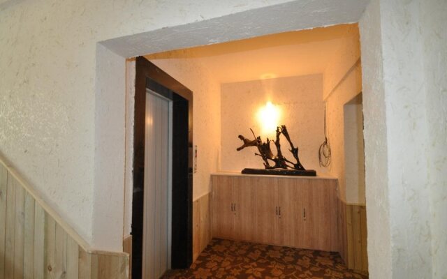 Chengdu Peach Garden hotel