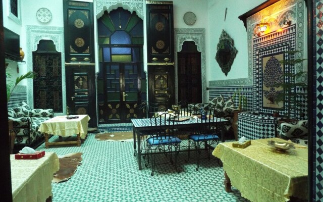 Dar El Aamouri