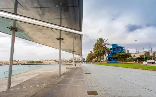 Catalina Downtown By CanariasGetaway