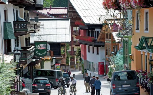 Spacious Apartment in Saalbach-hinterglemm With Balcony