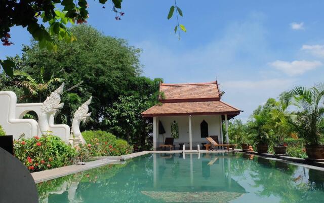 Ayutthaya Garden River Home