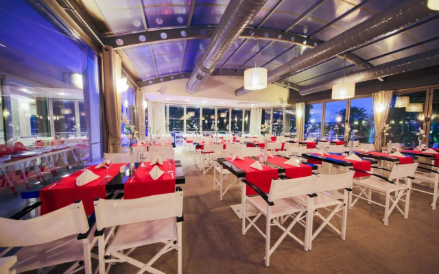 Sisus Marina Hotel