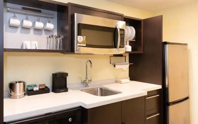 Home2 Suites by Hilton Pittsburgh / McCandless, PA