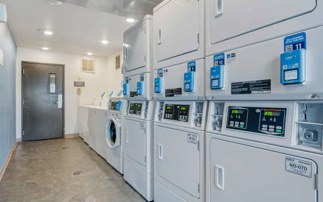 Extended Stay America Select Suites - Indianapolis - Lawrence