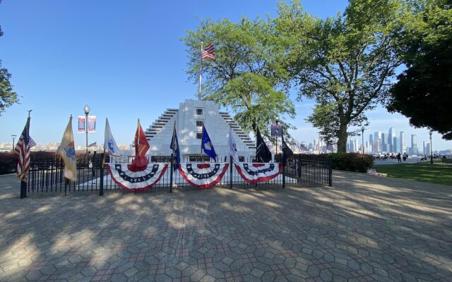 Room-7 Private Room With Jacuzzi, Massag