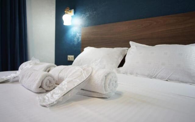 Leo Group Apartment 20-06 Elegance Batumi