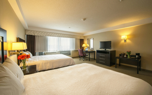 Hampton Inn & Suites Boston Crosstown Center