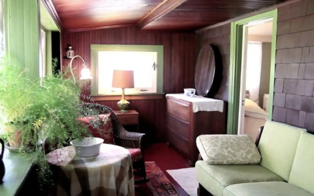 Victorian Bed & Breakfast