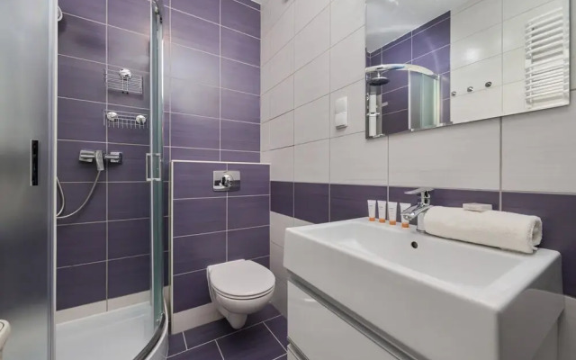 Family Apartment Wroclaw by Renters