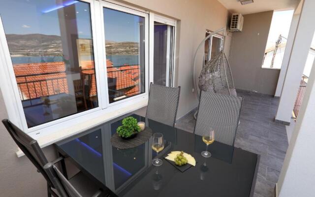 Apts Vidosava - 100m from the sea