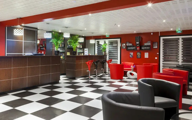 hotelF1 Bretigny Sur Orge