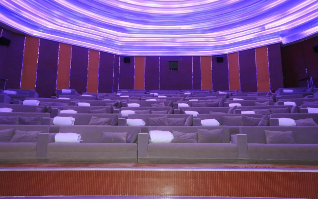 Mediterranean Hot Spring Resort Guiyang