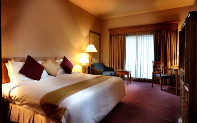 Puteri Wing, Riverside Majestic Hotel