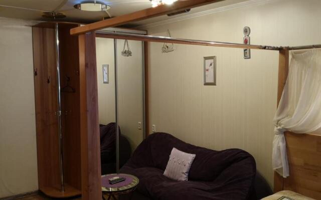 Cozy apartments near the McDonalds