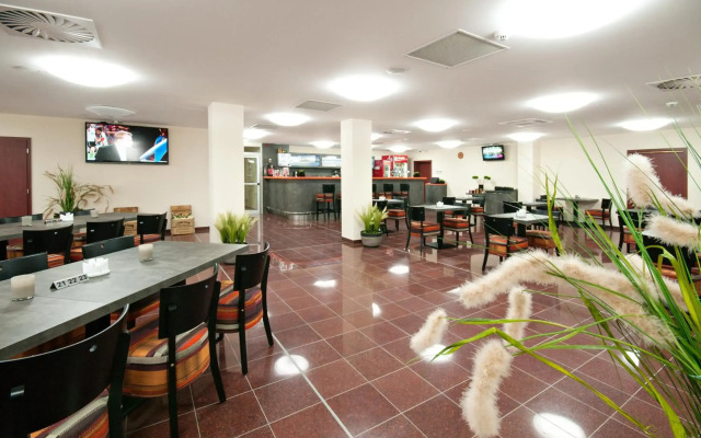 Hotel Arena