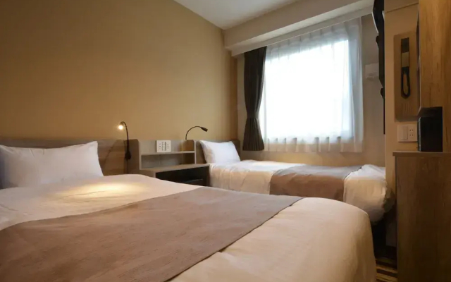 Hotel Sanrriott Shinsaibashi
