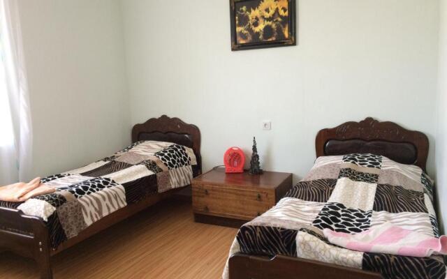Mamuka's Guesthouse