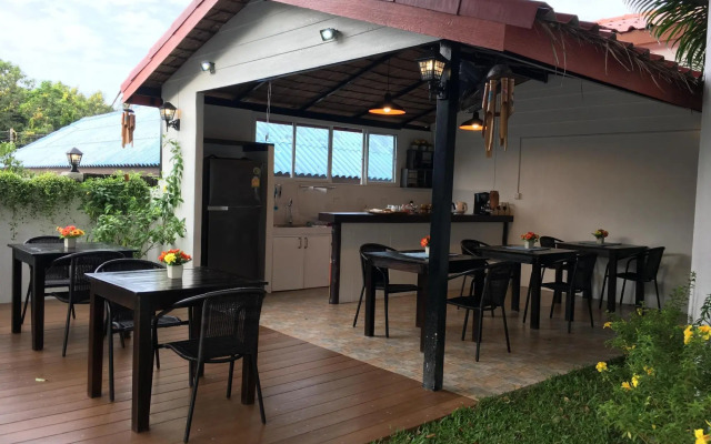 Vivi Bungalows Resort