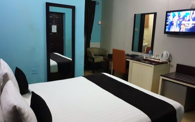 Serendib Hotel And Suites