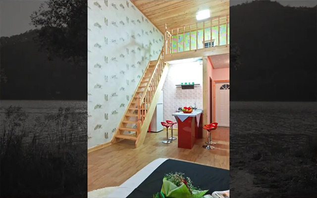 Yangyang hwansangeui seong pension