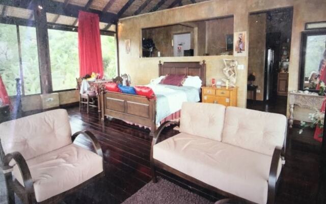 Birdsong Villa