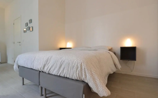 Cozy Apartment in Antwerpen near Eilandje