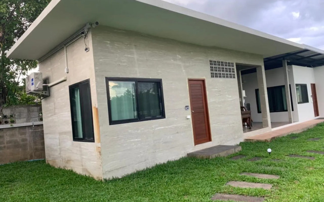 ปันสุข ห้องพักหลักร้อย Pun-Suk