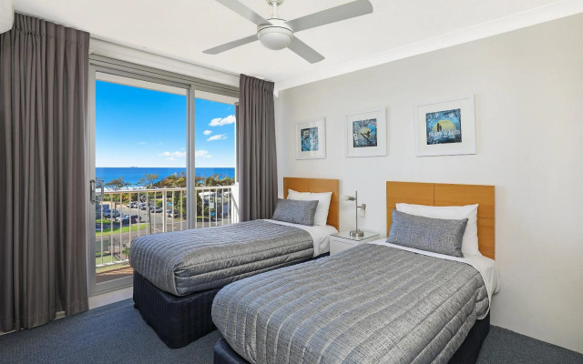 Elouera Tower Beachfront Apartments