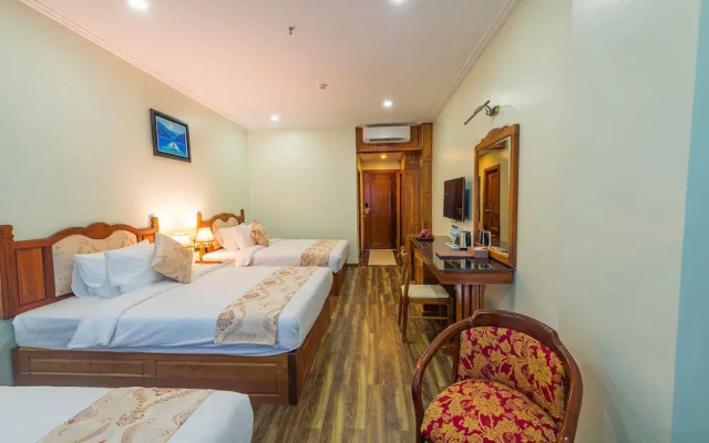 Kampong Thom Royal Hotel