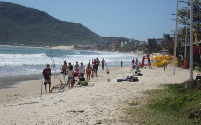 Golfinhos Apart Hotel