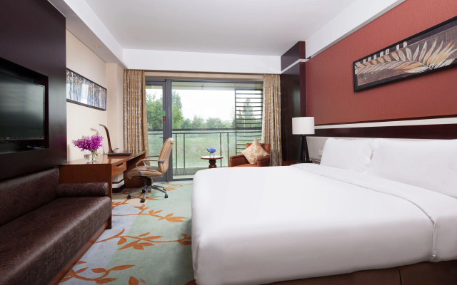 Holiday Inn Beijing Shijingshan Parkview by IHG – Guest Rooms – Beijing