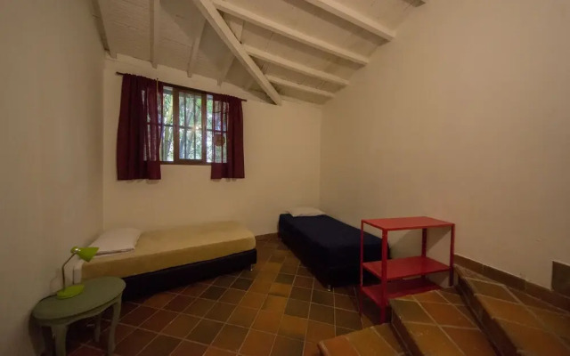 Yolo Hostel Medellin