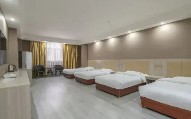 Korla Ruixin Express Hotel