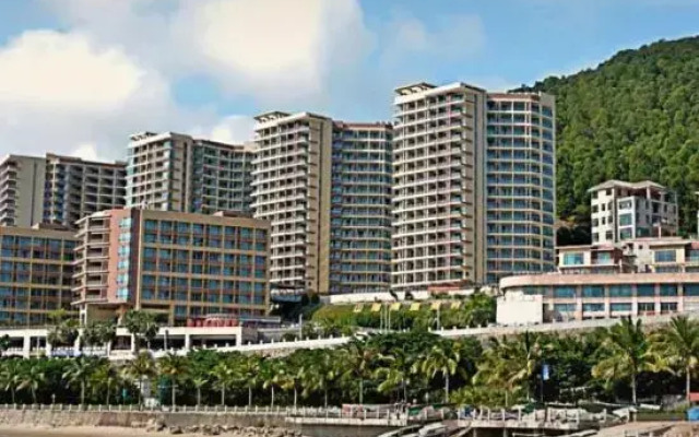 Green Seaview Holiday Apartment
