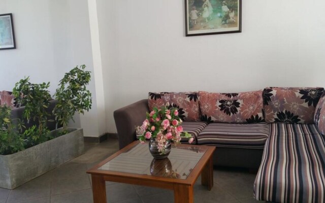 Neo Holiday Home