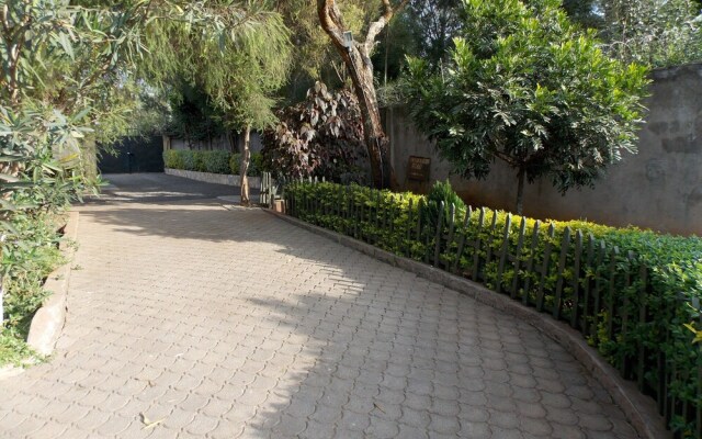 Stunning Villa in Private Compound in Nairobi, KE