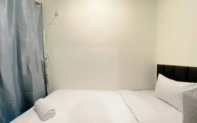 Restful And Modern Look 2Br At Meikarta Apartment