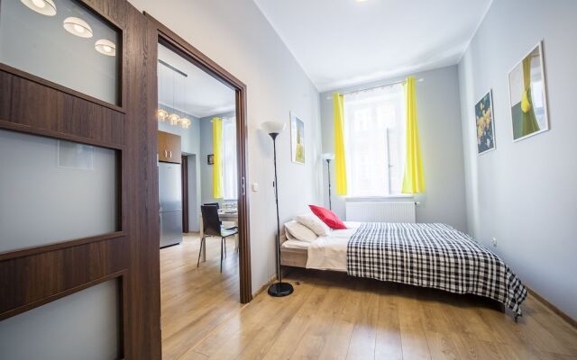 Homely Garden Apartment Old Town