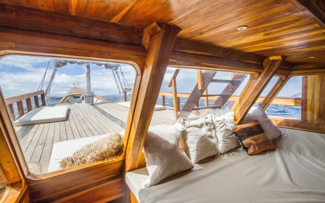 Kelana Boat – Guest Rooms – Labuan Bajo