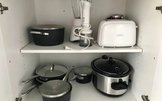 Executive Lakeview Town Home