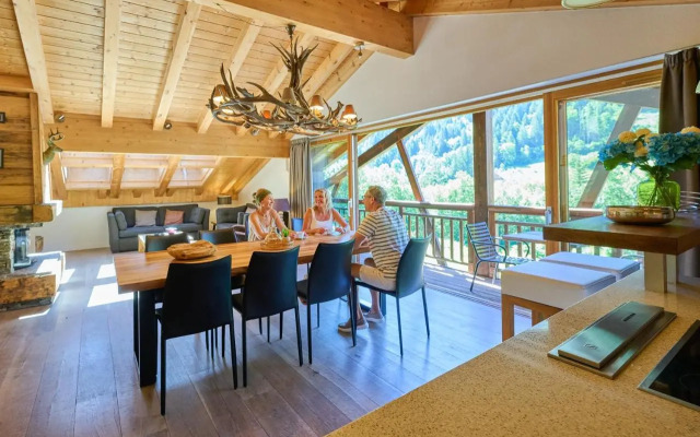 La Joly - Chalet Yap