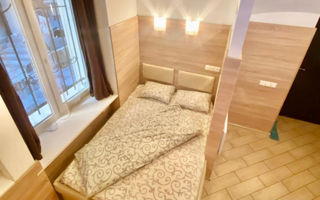 Міні-Апартаменти в центрі для 2-х гостей