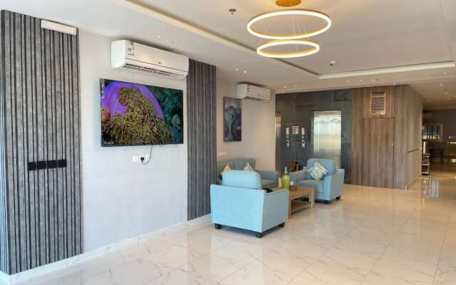 Sweet Land Hotel