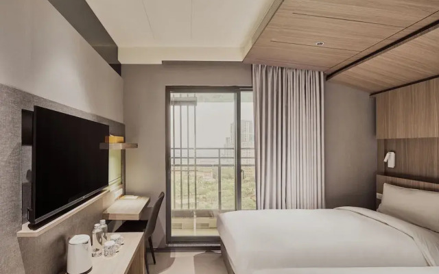 Orange Hotel Ximen Hanzhong