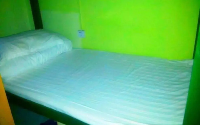 Recall Youth Hostel