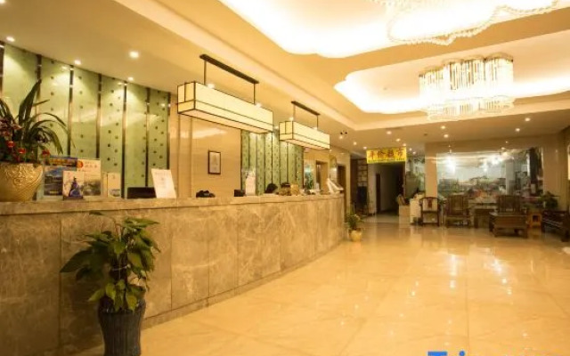 Huangshan Qingya Hotel